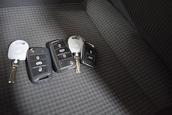 Volkswagen Transporter 16 of 16