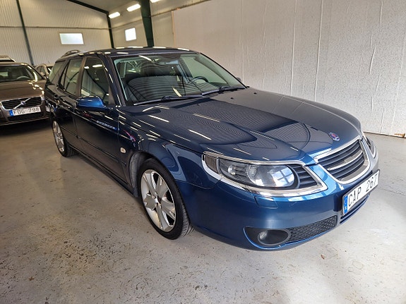 Saab 9-5 2 of 14