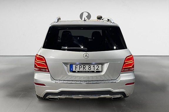 Mercedes-Benz GLK220 6 of 17