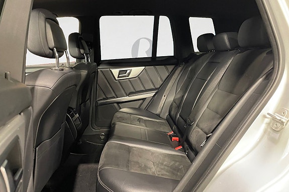 Mercedes-Benz GLK220 14 of 17