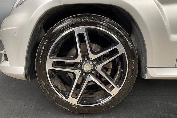 Mercedes-Benz GLK220 16 of 17