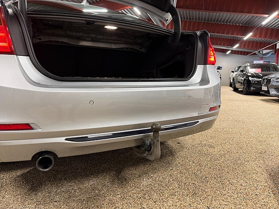 BMW 318d 22 of 22