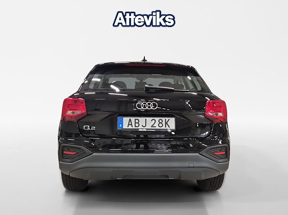 Audi Q2 4 of 15