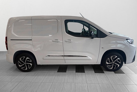 Toyota Proace City 9 of 19