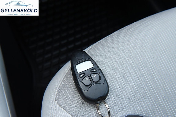 Mercedes-Benz B200 17 of 17
