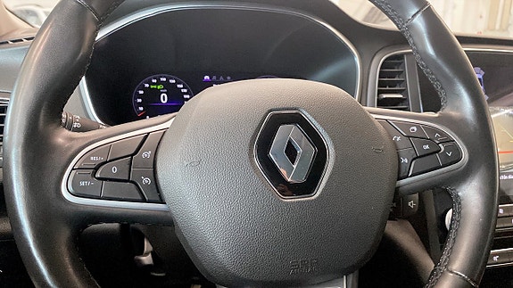 Renault Megane 18 of 18