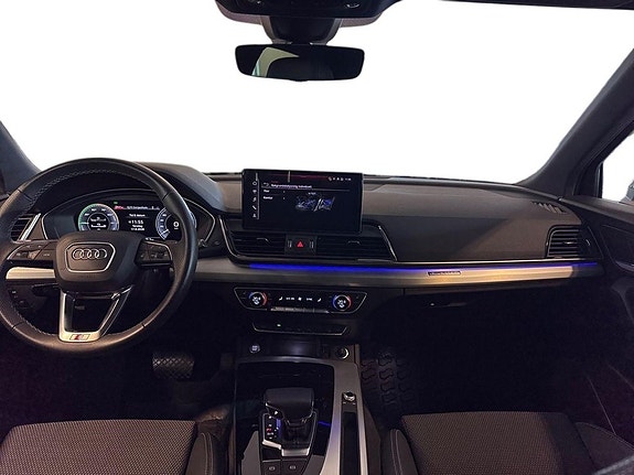Audi Q5 11 of 17