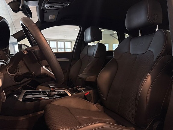 Audi Q5 13 of 17