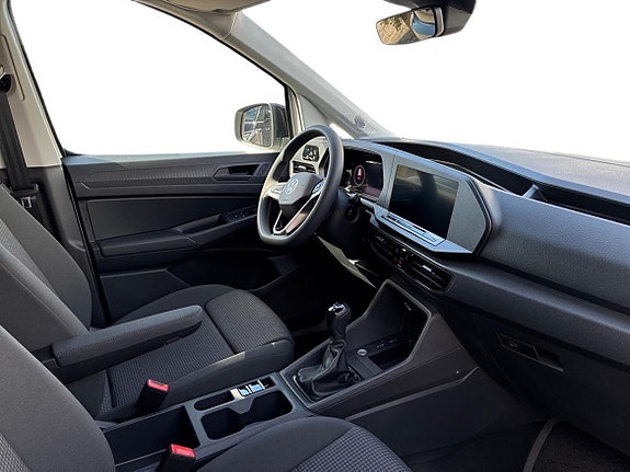 Volkswagen Caddy Maxi 10 of 17