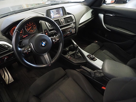 BMW 116d 14 of 23