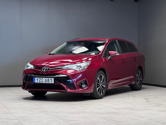 Toyota Avensis 14 of 18