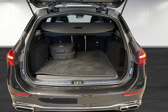 Mercedes-Benz C300 e 12 of 12