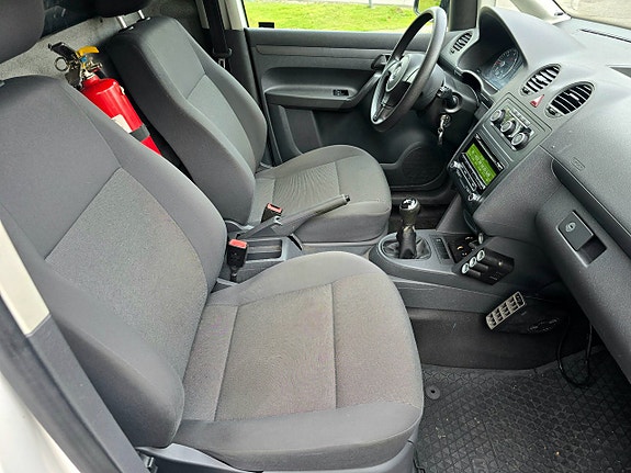 Volkswagen Caddy 10 of 12