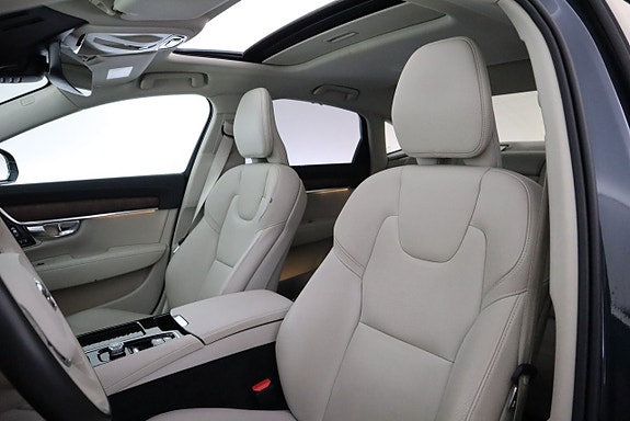 Volvo S90 12 of 26
