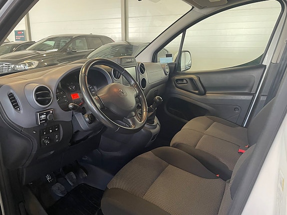 Peugeot Partner 20 of 28