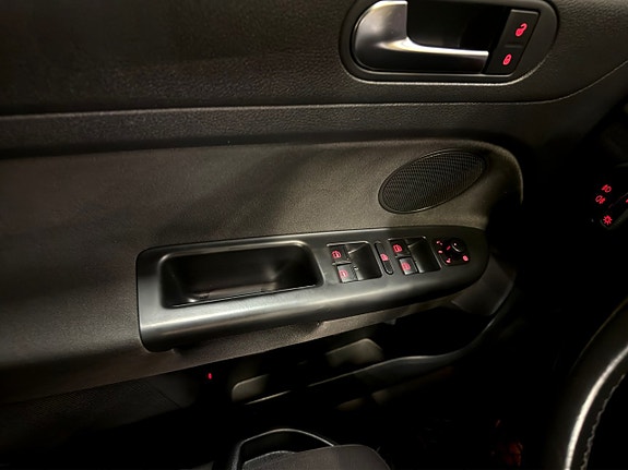 Volkswagen Golf Plus 23 of 28