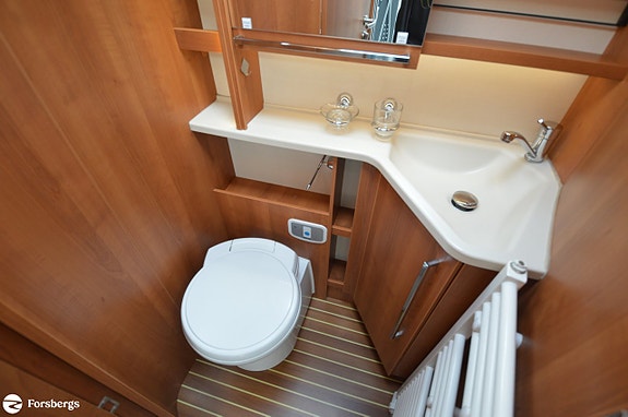 Rapido S90 Queensbädd, Alde, Dragkrok, 5 bältade plattser 18 of 21
