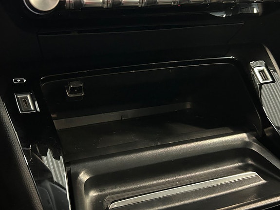 Peugeot 208 23 of 28