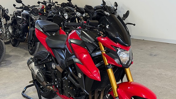 Suzuki Cycles GSX-S750 Yoshimura 0kr insats 3 of 10