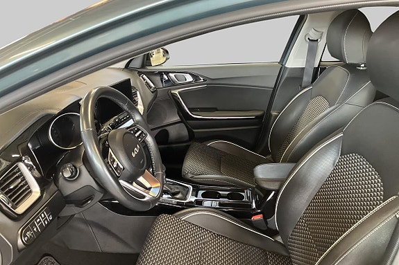 Kia Ceed 8 of 17