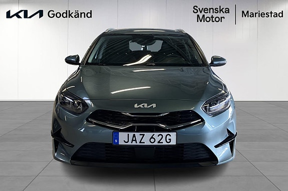 Kia Ceed 2 of 17