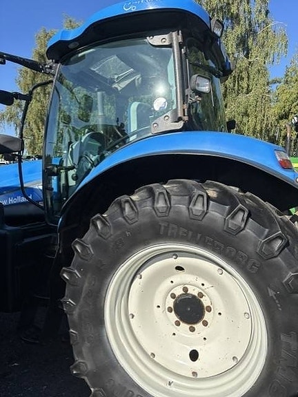 New Holland T 6080 3 of 3