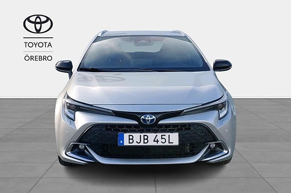 Toyota Corolla 5 of 10