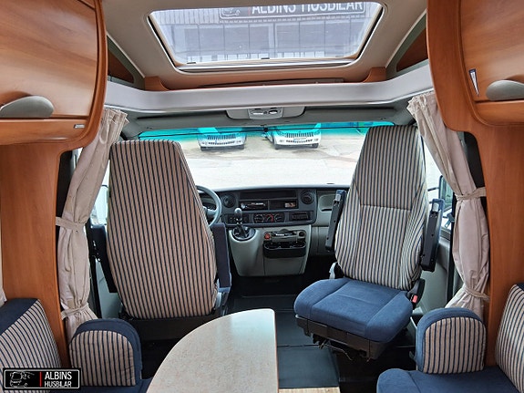 Hymer T 686 SL / Dragkrok 4 of 21