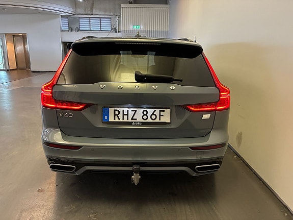 Volvo V60 7 of 22