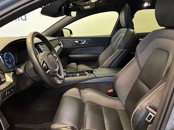 Volvo V60 15 of 22
