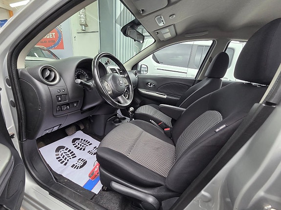 Nissan Micra 15 of 16