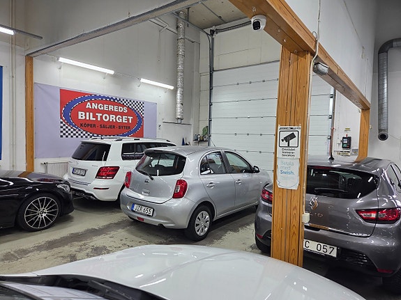 Nissan Micra 8 of 16