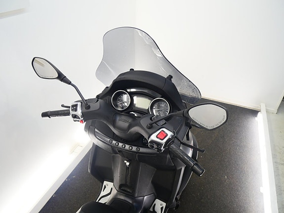 Piaggio MP3 500 4 of 7