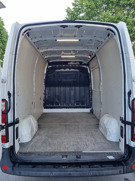 Renault Master 8 of 11