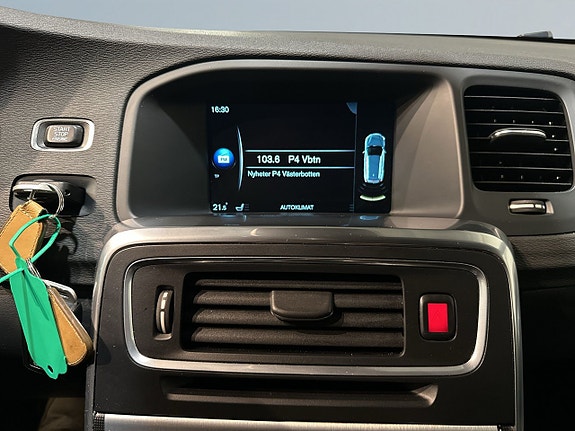 Volvo V60 11 of 25