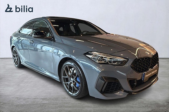 BMW M235i 2 of 22