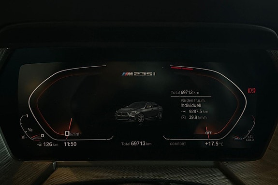 BMW M235i 16 of 22