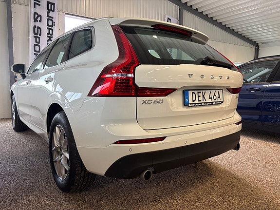 Volvo XC60 7 of 9
