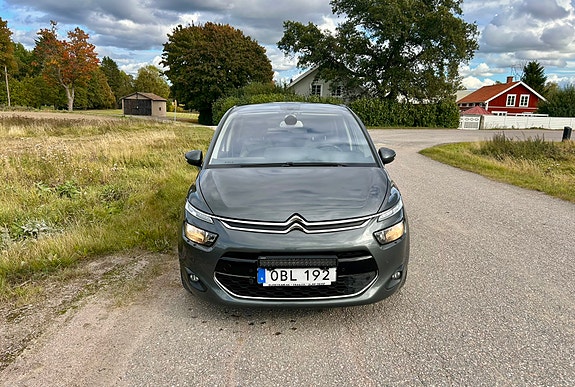 Citroen C4 Picasso 3 of 17