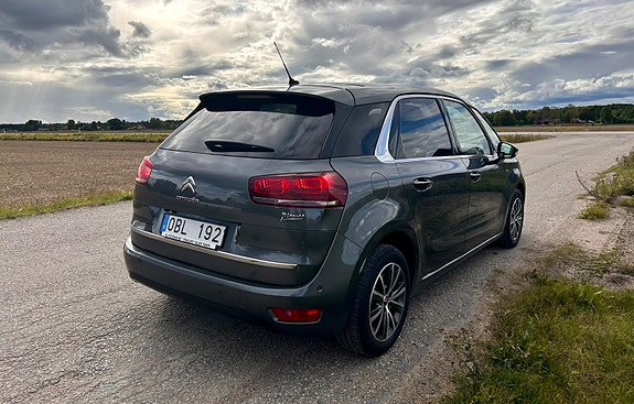 Citroen C4 Picasso 5 of 17