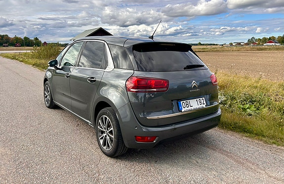 Citroen C4 Picasso 7 of 17