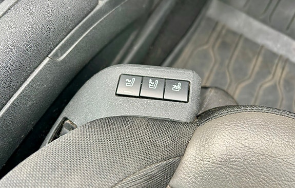 Citroen C4 Picasso 14 of 17