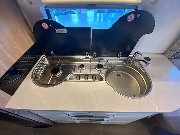Hobby 650 KFU DE Luxe / Alsike Maskin räntekampanj 3,49%, gäller Fre-Sön 17 of 20