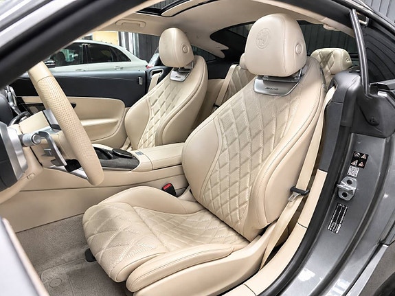 Mercedes-Benz AMG GT Coupe 13 of 25