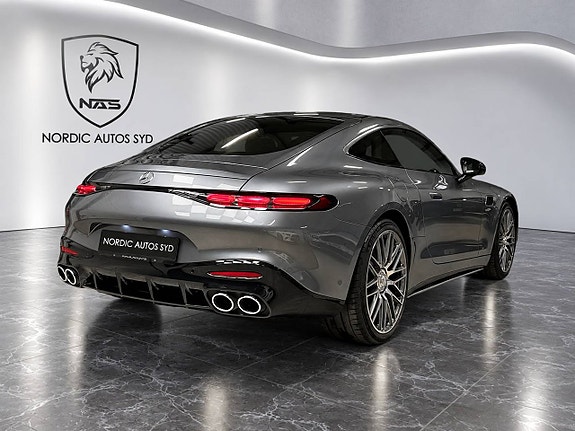Mercedes-Benz AMG GT Coupe 5 of 25