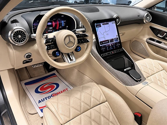Mercedes-Benz AMG GT Coupe 10 of 25