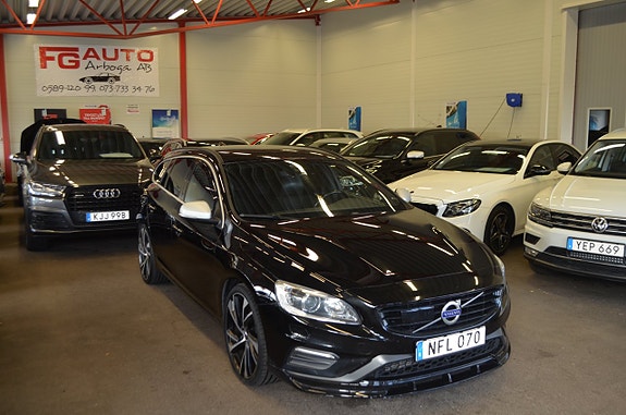 Volvo V60 3 of 24