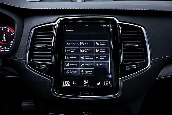 Volvo XC90 21 of 27