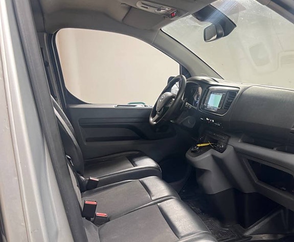 Toyota Proace 9 of 9