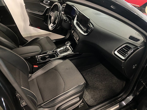 Kia XCeed 15 of 22